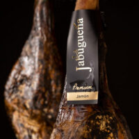 jambon-premium-bellota-pièce-avec-os-100%-ibérique-pata-negra-prix-au-kilo-la-vendimia-despagne